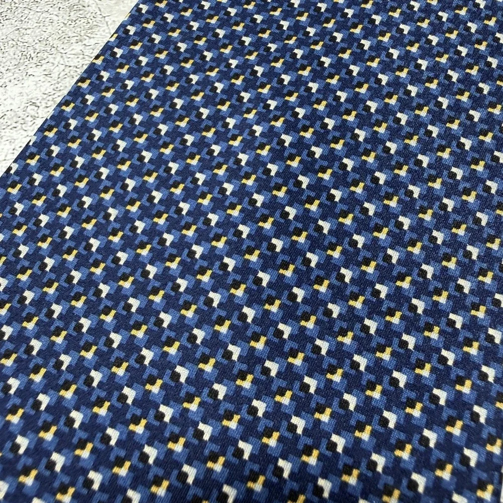 Lord & Taylor Exclusively For You Tie Mens OS Blue Geometric‎ 100% Silk Necktie